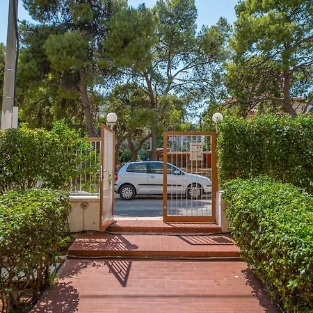 Starapartment Athens-varkiza 2 Apartmán